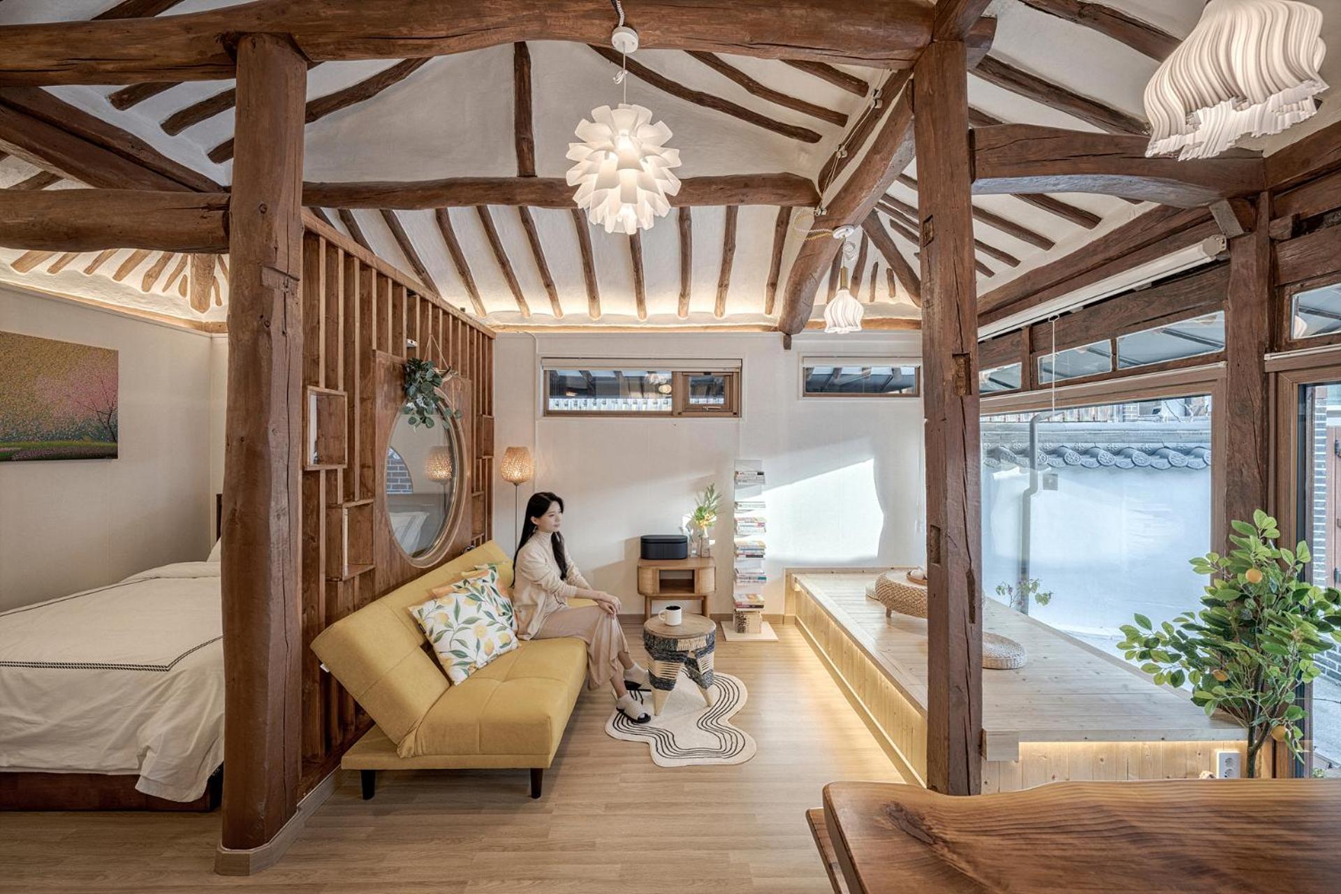 And Spring Hotel Jeonju Buitenkant foto