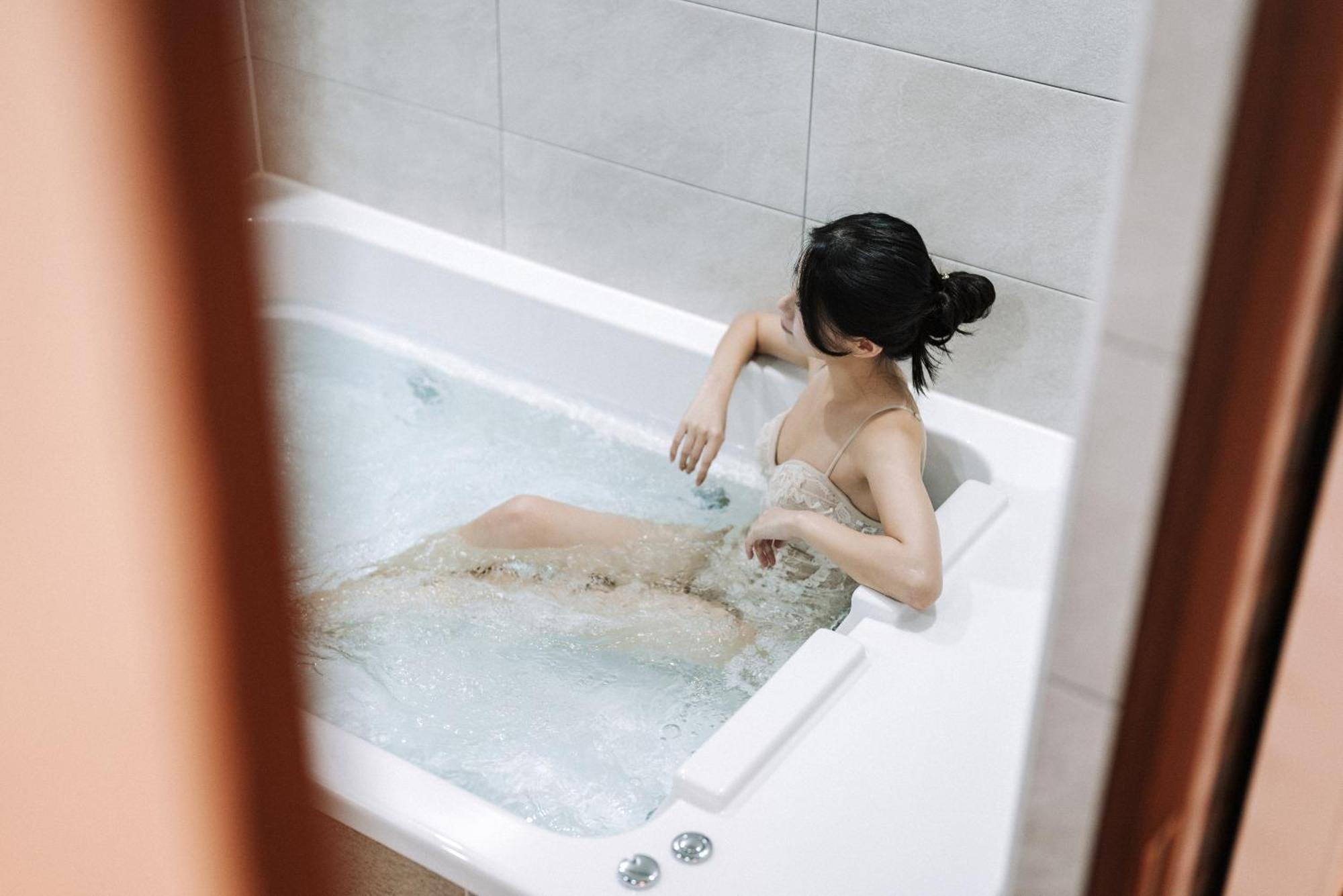 And Spring Hotel Jeonju Buitenkant foto